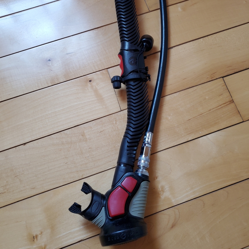 Aqualung Airsource with LP hose